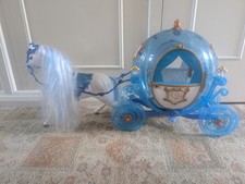 CINDERELLA HORSE AND CARRIAGE SET.
