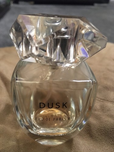Empty new look dusk - dusk, eau