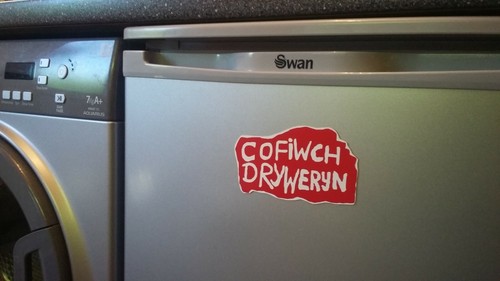 Welsh cofiwch dryweryn - welsh,