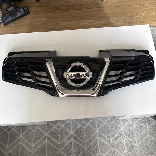 Nissan qashqai grille - nissan,