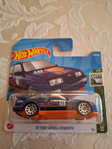 Hot wheels retro racers - hot,
