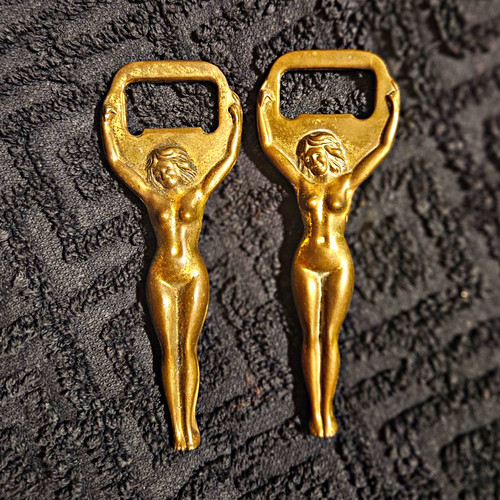 Vintage brass bottle - 2x,