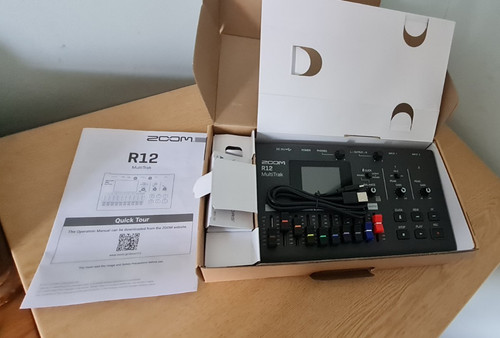 Zoom r12 multitrack portable - r12,