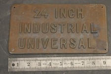 9-1/4" x 4-7/8" Vintage Cast