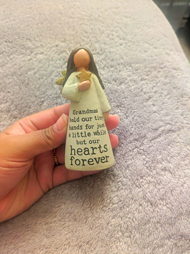 Resin grandma angel - b.l.i,