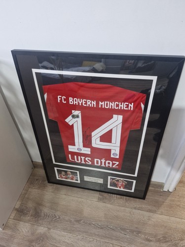 Luis diaz signed - signed, shirt