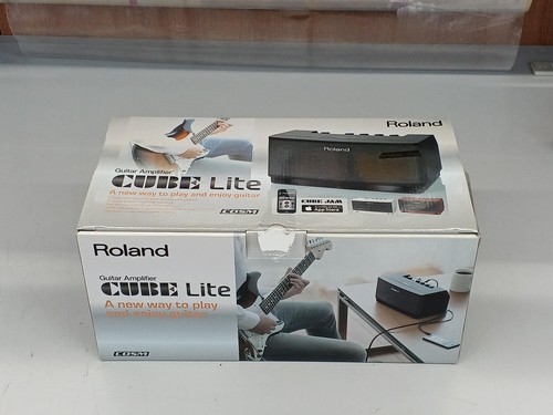 Roland cube guitar - roland, cube-lt-bk