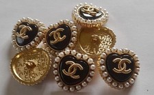 Set of 7 Chanel Button 23 mm