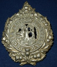GENUINE ARGYLL & SUTHERLAND HIGHLANDERS GLENGARRY CAP BADGE - W/M 2 LUGS