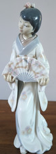 Vintage Porcelain Geisha Girl with Fan Figurine Lladro ? NAO ? Oriental Figure