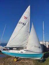 wayfarer sailing dinghy