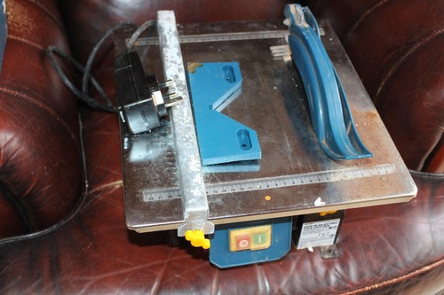 600w wet floor and - , wall