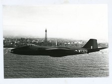 Photograph of English Electric Canberra B.8 WT329 Flying Along Blackpool Coast