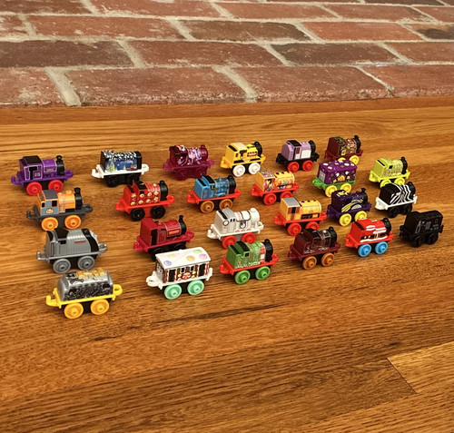 Thomas friends minis 2015 - thomas,