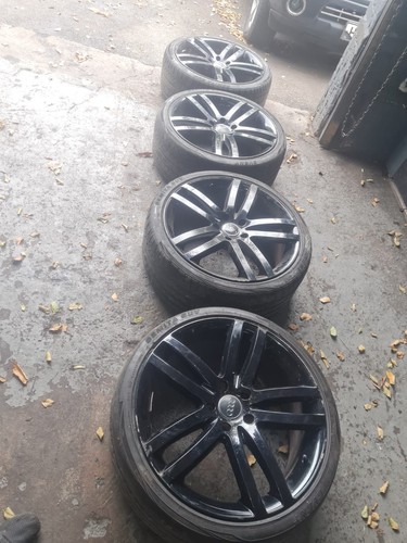 Audi 22in alloy wheels - q7,