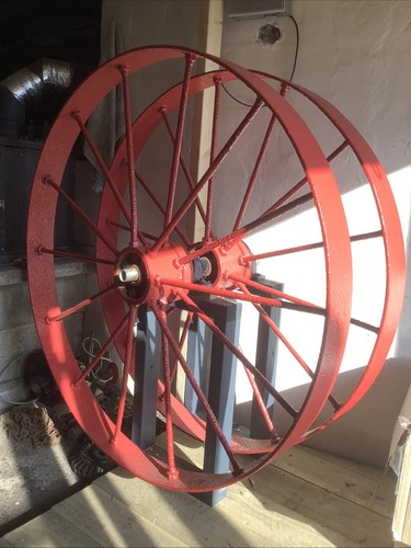 Antique large metal cart - large,