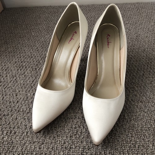 Ivory dyeable satin - dyeable,