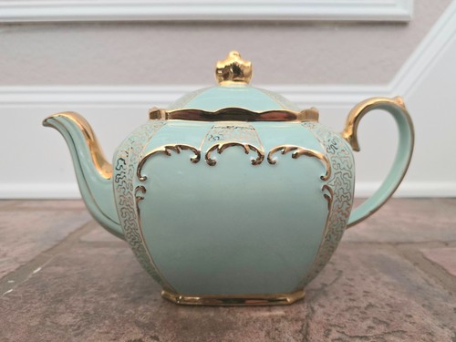 Antique sadler cube teapot - cube,