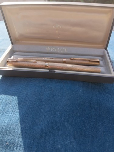 9ct gold parker presidential - parker,