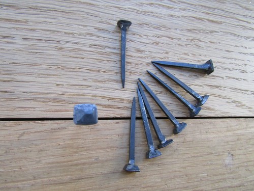 Pack hand forged nails - pack,