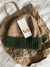 V & A Women’s Angora Merino