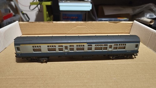 Lima mk1 composite coach - lima,