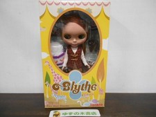 Neo Blythe Very Inspired by Pow Wow Poncho SBL-2 Collectible Dolls Takara