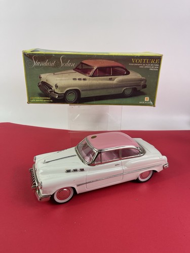 Voiture standard sedan - standard, china