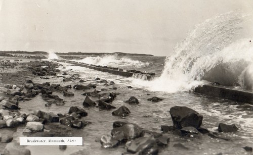 Alnmouth breakwater 5480 in - #,