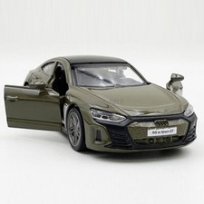 1:44 Audi RS e-tron Model Car