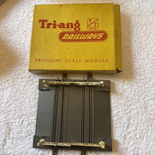 Vintage triang gauge - tt, t29