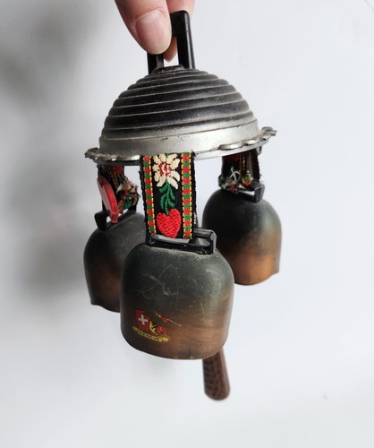 Vtg swiss metal - swiss, bell