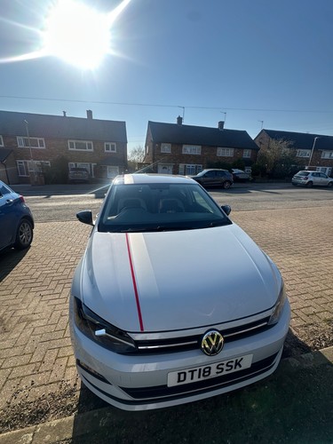 Volkswagen beats polo - volkswagen,