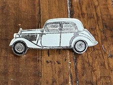 a PINS PIN CAR CAR CITROEN TRACTION GREY