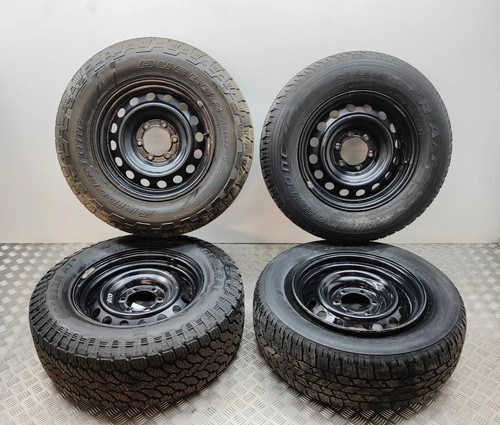 Toyota hilux mk8 pick - toyota, pick-up