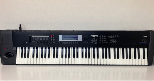 Korg tr76 synthesizer - tr76,
