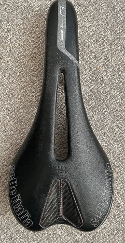 Selle italia slr - italia, carbon