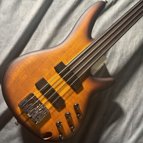 Ibanez srf700 soundgear - ibanez,