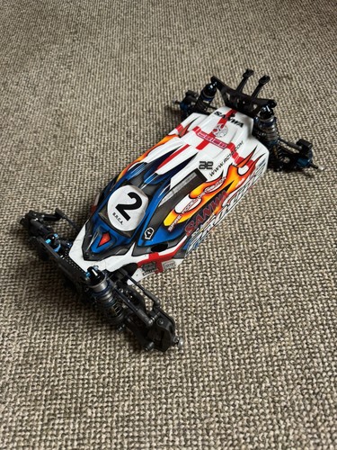 Team associated b44 rolling - associated,