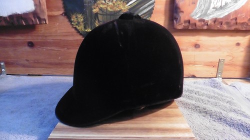 International riding helmets - international,