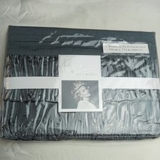 Ionia Kitten Grey Housewife
