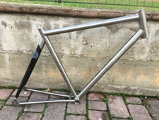 Titanium racing bike frame