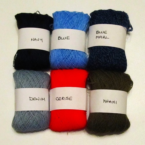 Balls 2ply wool yarn - 6x, 1-2ply
