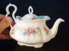 Beautiful Royal Albert Colleen