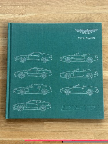 Aston martin db7 - martin,