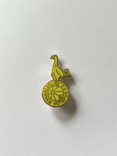 Tottenham Hotspur’s Football Club Yellow Enamel Pin Badge