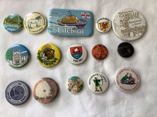 Group tin badges - of,