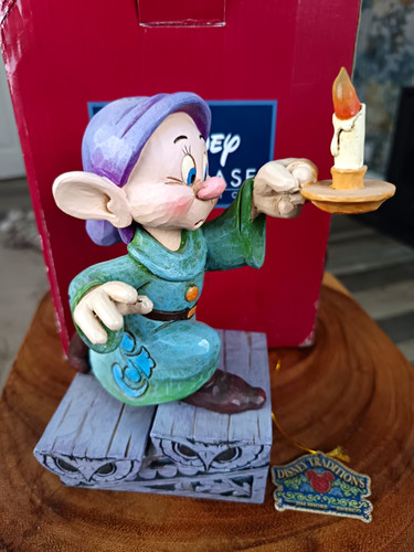 Disney tradition enesco - disney,