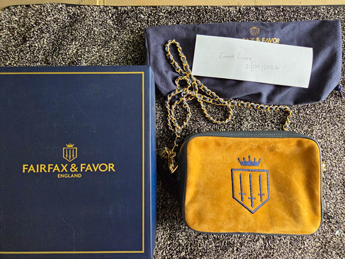 Fairfax favor finsbury - &,