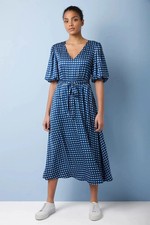 Wyse London TK Maxx Blue White